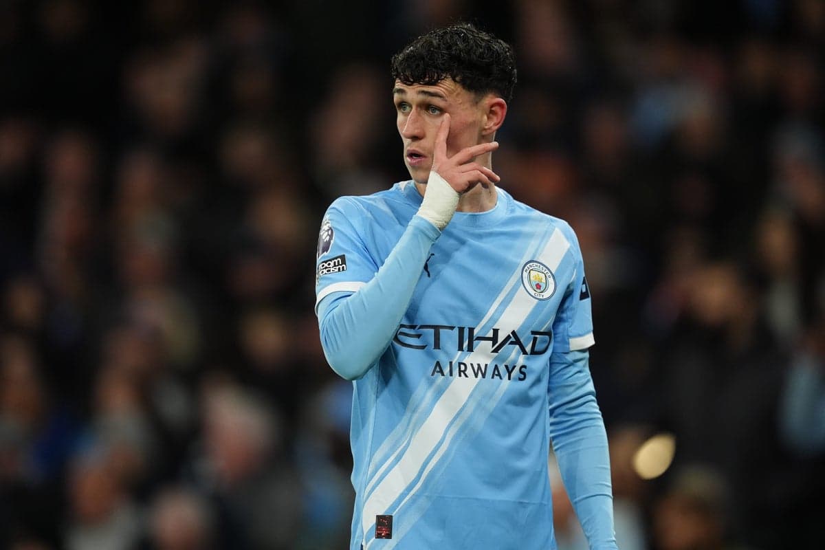 Phil Foden signaling during Manchester City match