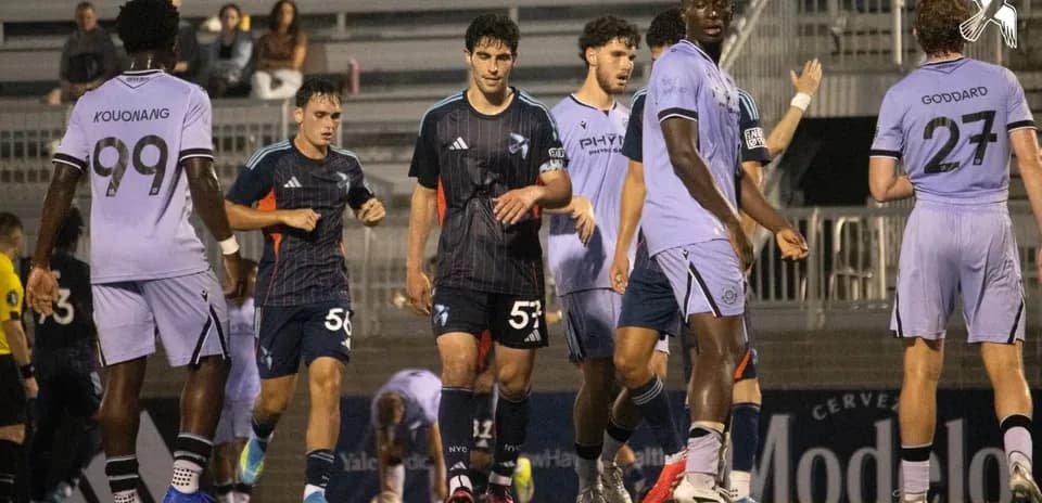 Players from New England II and New York City II competing