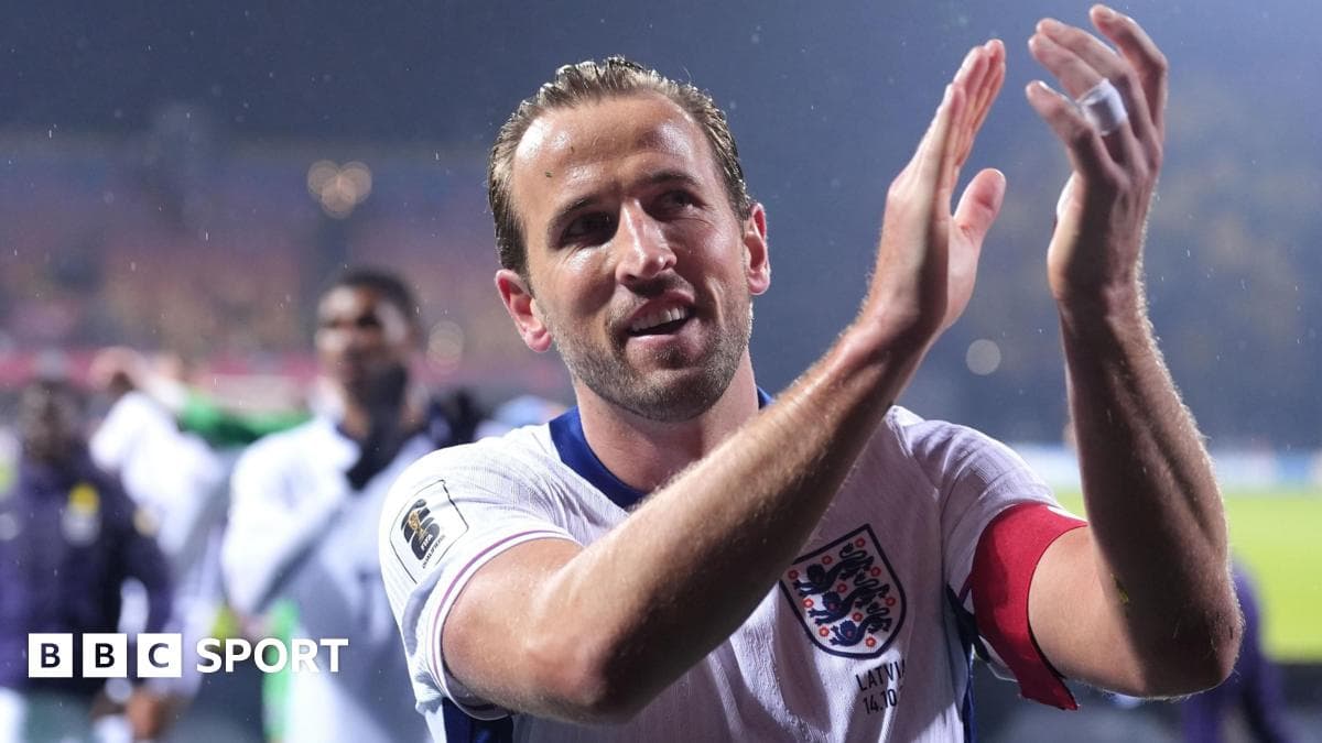 Harry Kane applauding fans after a match