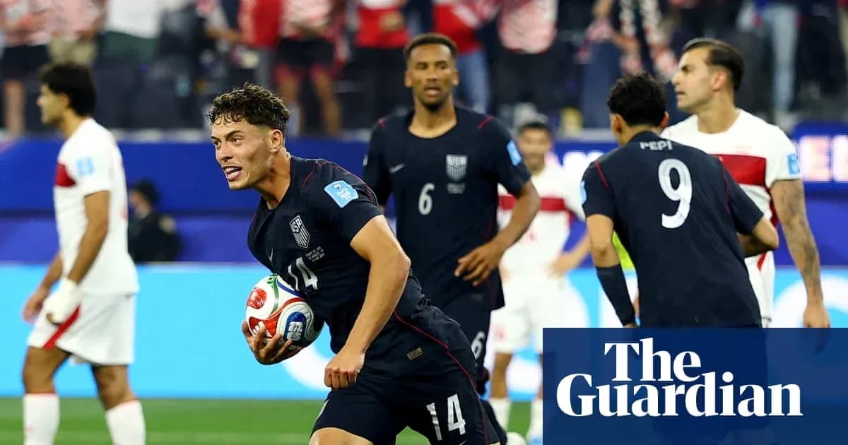 US player celebrating goal during match against Peru