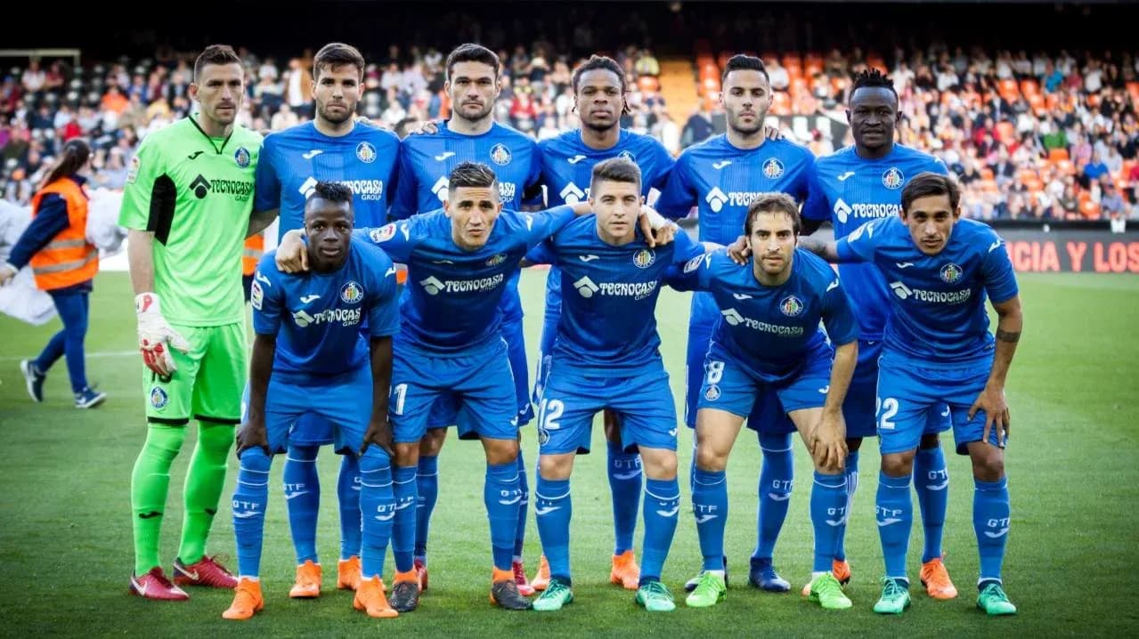 Getafe team photo before La Liga match
