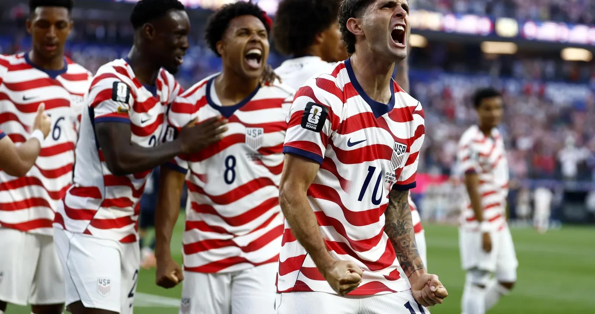 USA players celebrating a goal during match