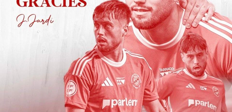 Three images of player J. Jardi in red jersey