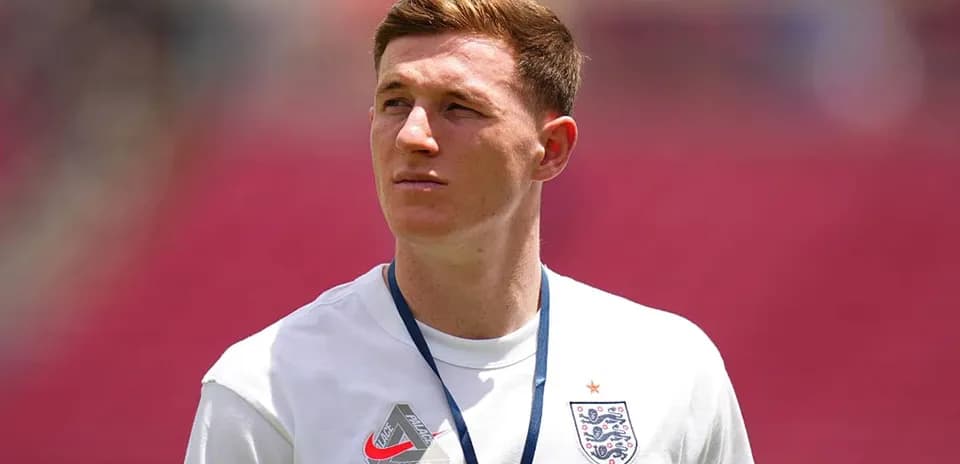 Player in England kit during match warm-up