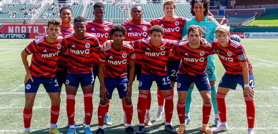 North Texas team photo before the match