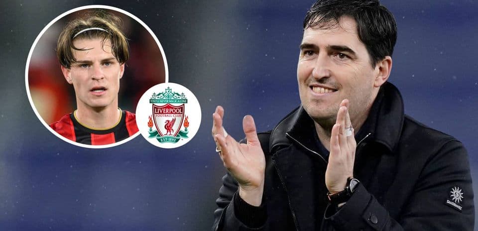 Liverpool manager applauding with player image overlay