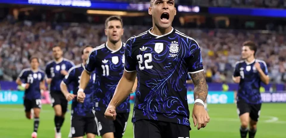 Lautaro Martínez celebrating with teammates after scoring