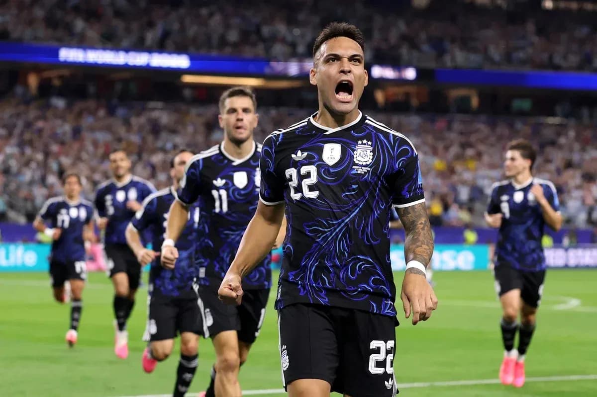 Lautaro Martínez celebrating with teammates after scoring