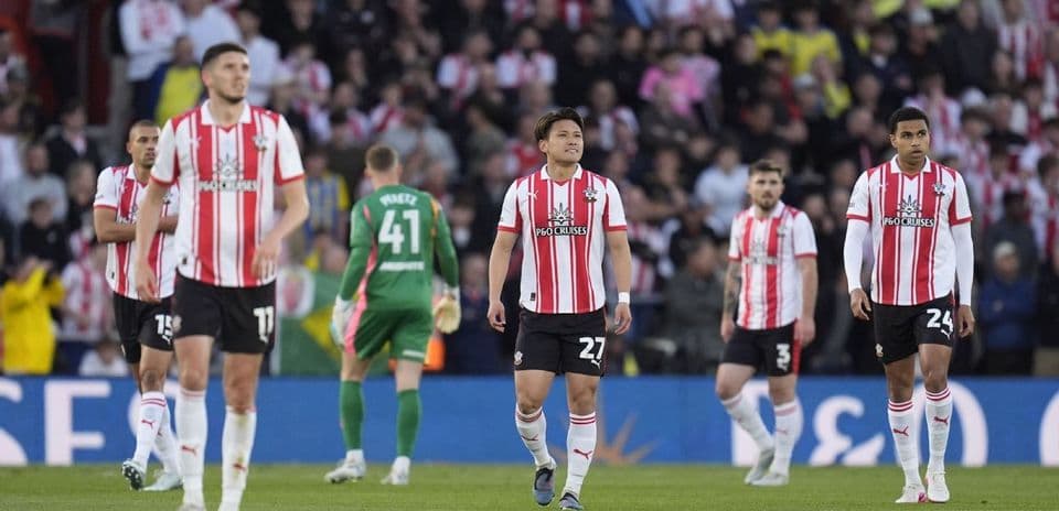 Southampton players walking off field after match