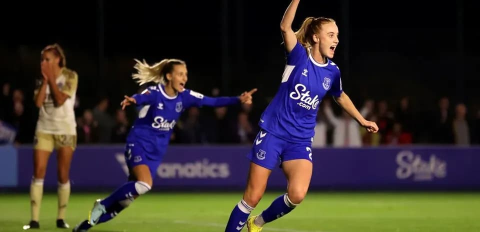 Everton player celebrating a goal in match