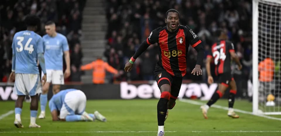 Bournemouth player celebrating a goal against Nottingham Forest