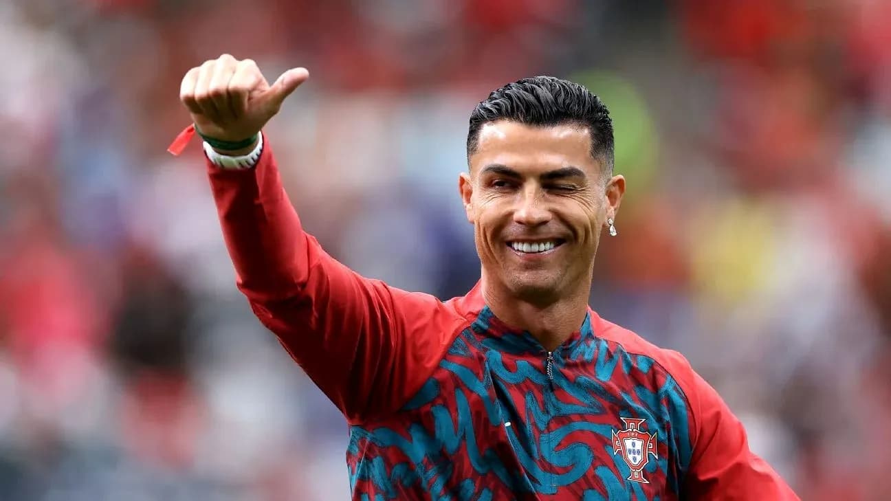 Cristiano Ronaldo giving a thumbs up during warm-up