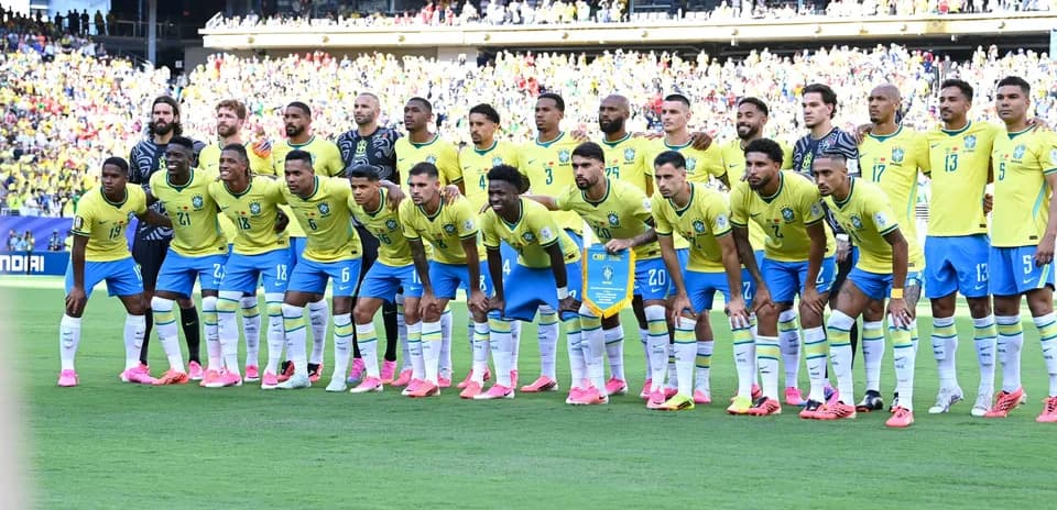 Brazil national football team lineup before match