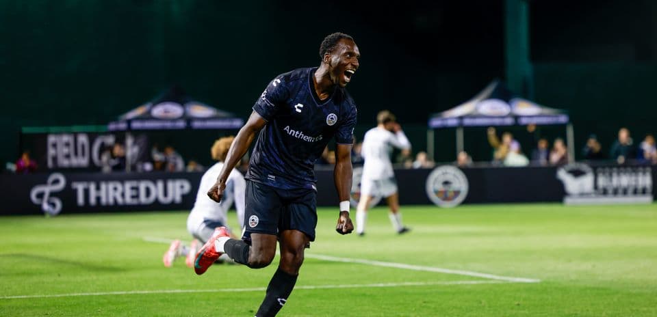 Player celebrating during Las Vegas Lights match