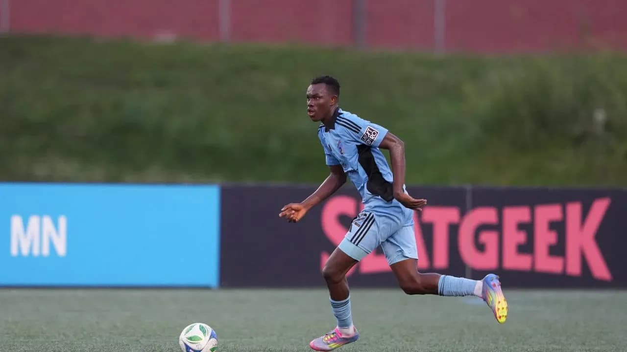 Player running with the ball during match