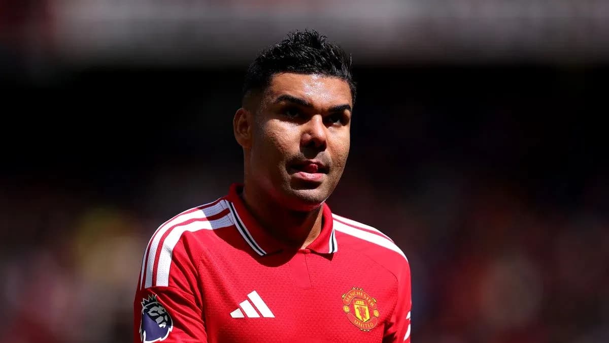 Player in Manchester United kit on the field Player in Manchester United kit on the field