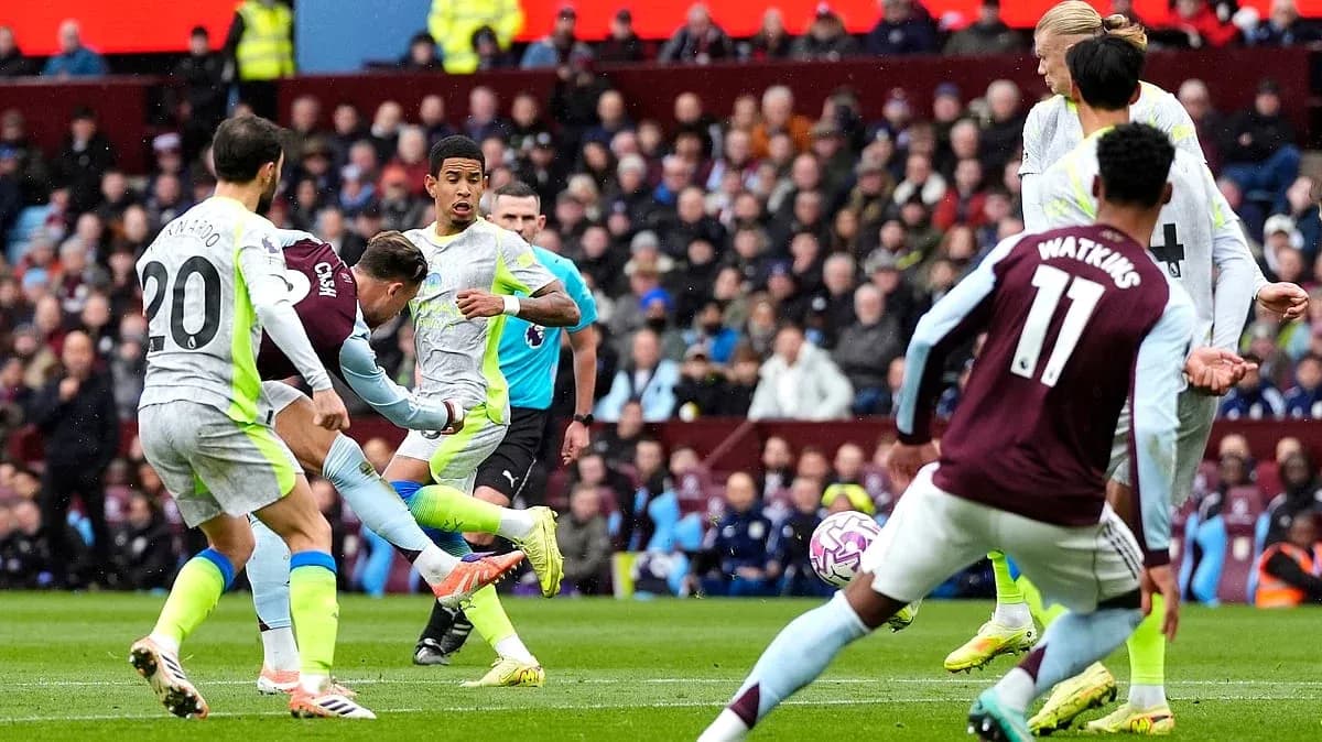 Players competing during Manchester City vs Aston Villa Players competing during Manchester City vs Aston Villa