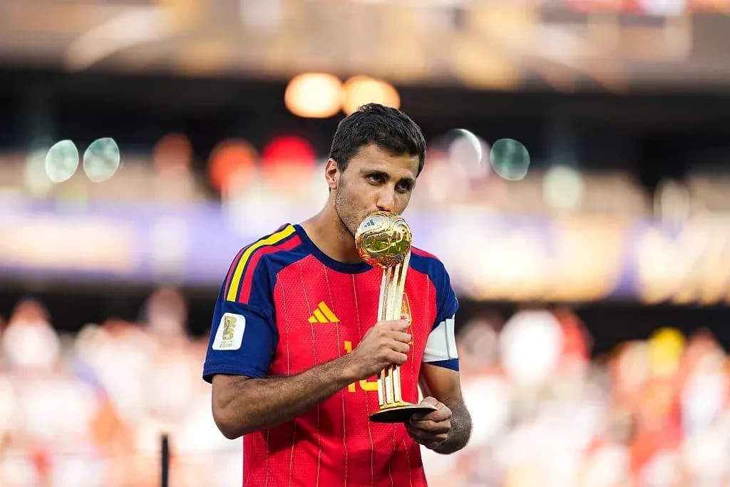 Player kissing trophy after winning the match Player kissing trophy after winning the match
