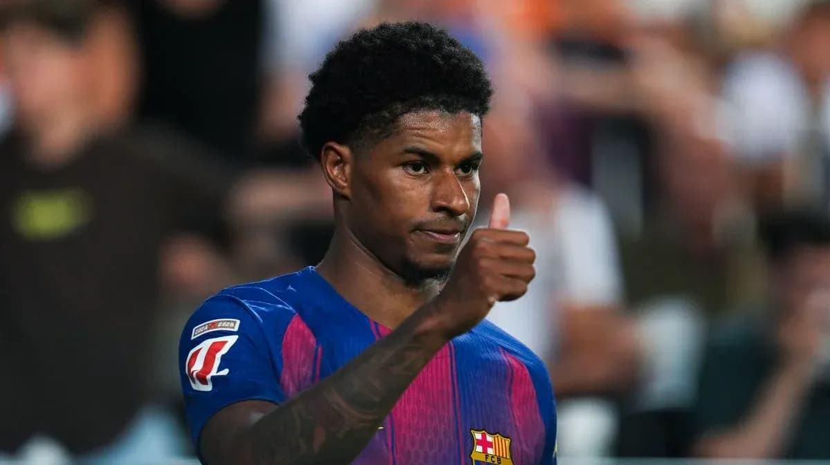 Player giving thumbs up in Barcelona jersey Player giving thumbs up in Barcelona jersey