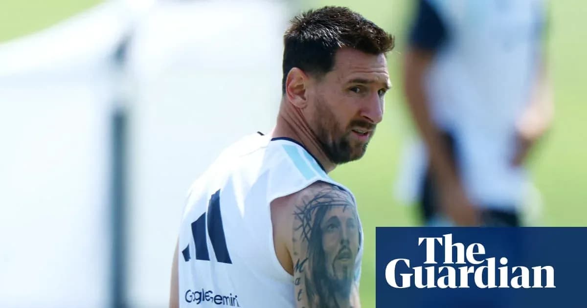 Lionel Messi during training session with team Lionel Messi during training session with team