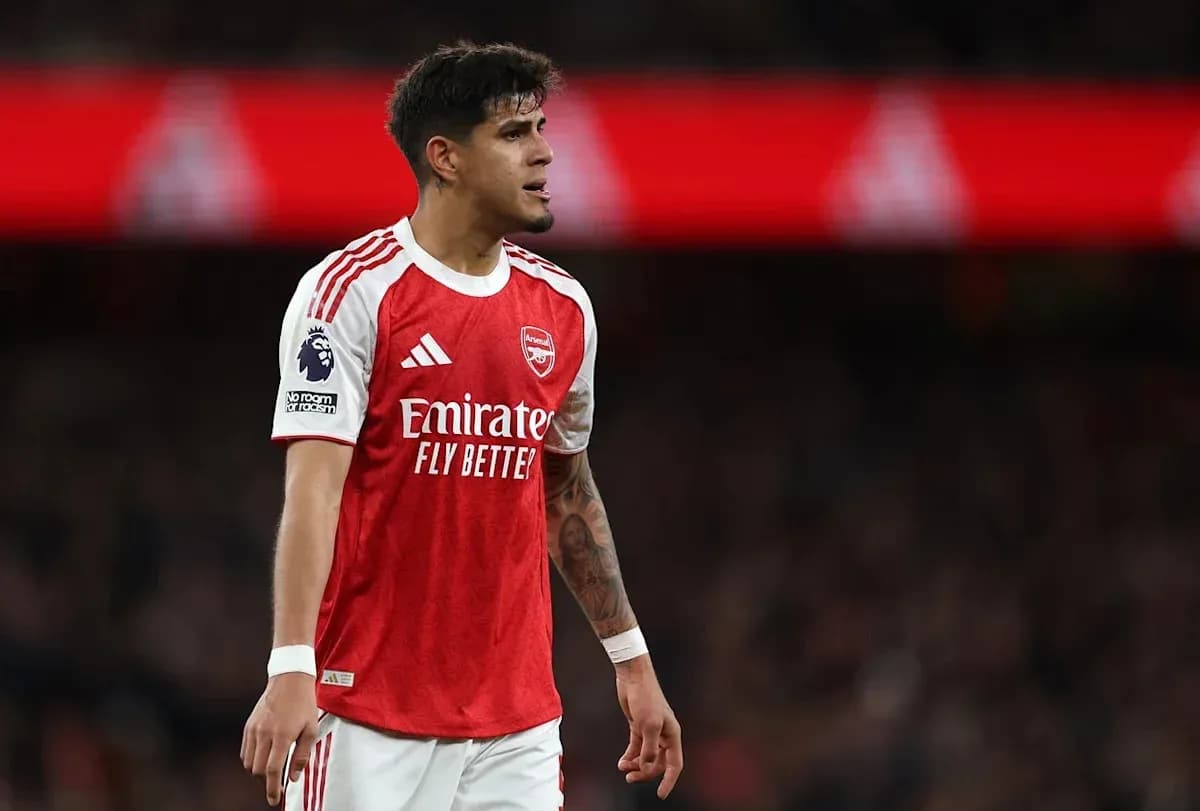 Player in Arsenal jersey during match at stadium Player in Arsenal jersey during match at stadium