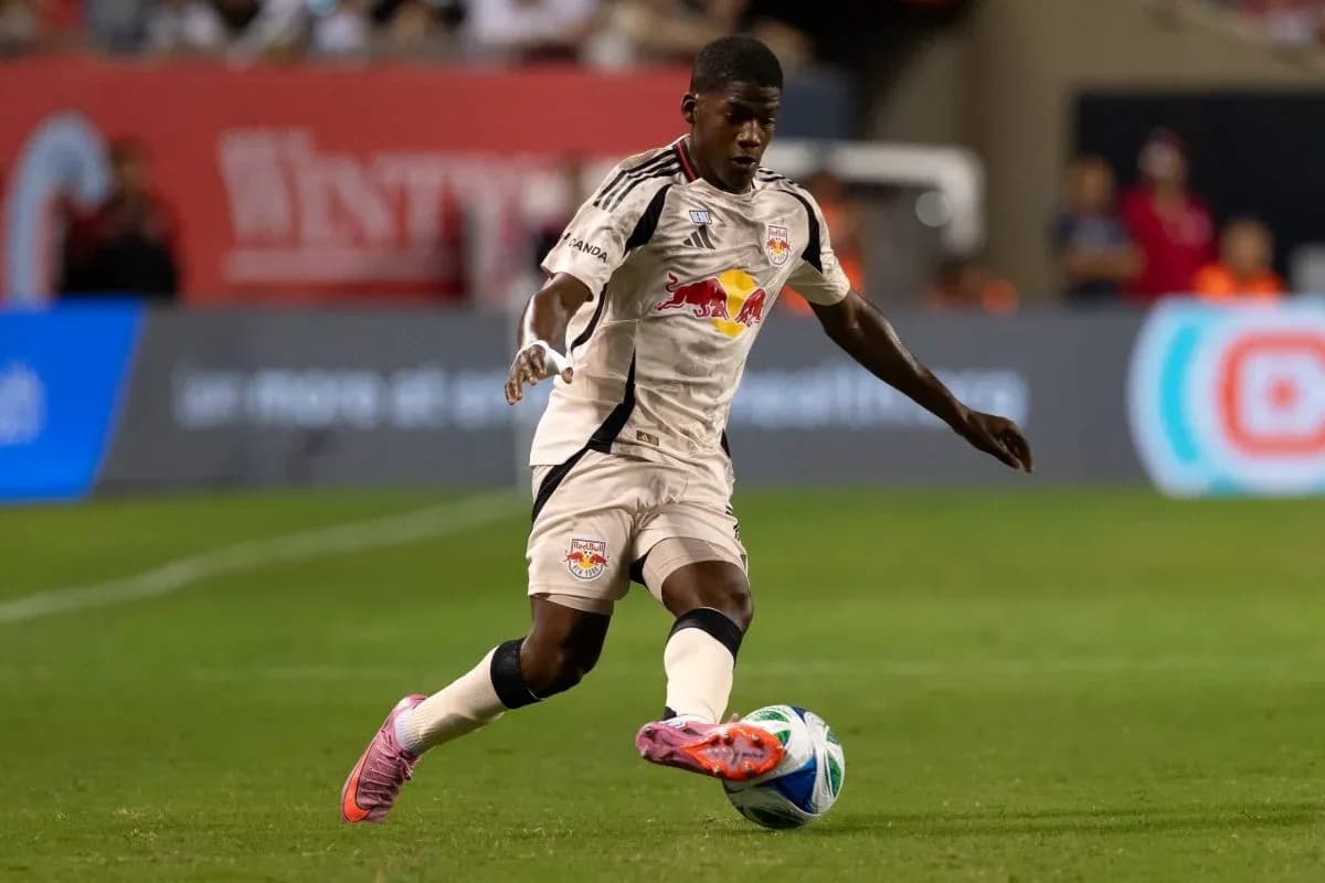 New York RB II player dribbling the ball New York RB II player dribbling the ball