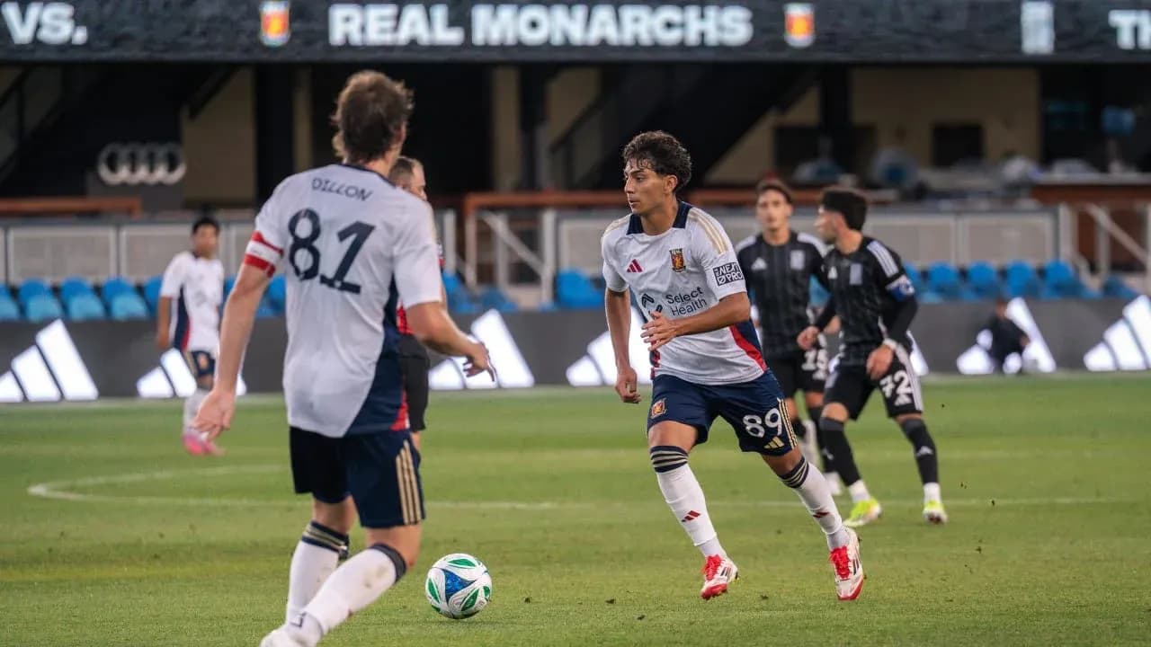Players from Real Monarchs in action during match Players from Real Monarchs in action during match